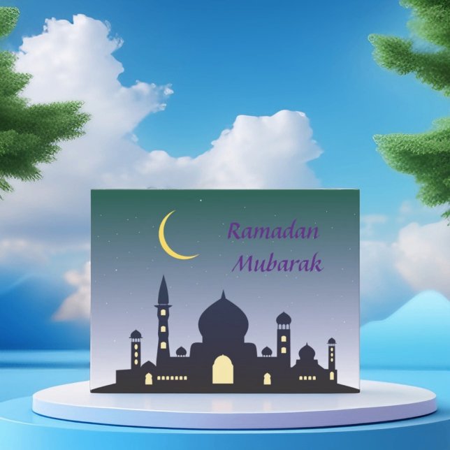 Islamic Crescent Ramadan Kareem Typography Helg Vykort (Skapare uppladdad)