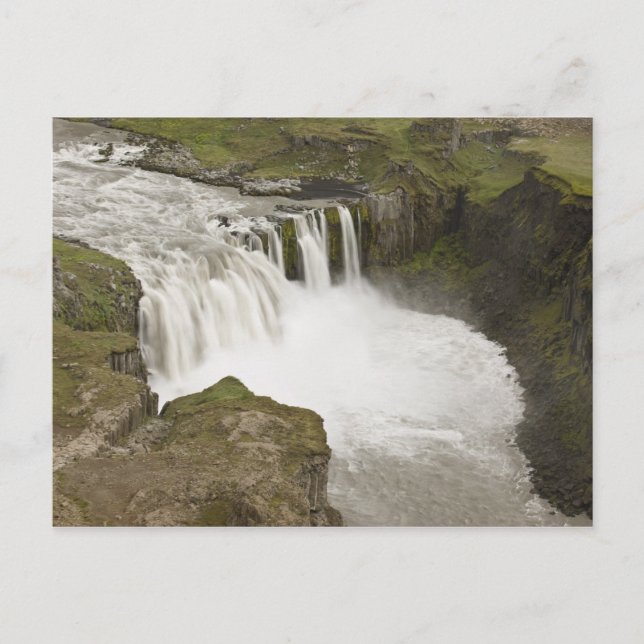 Island. Hafragilsfoss vattenfall i Vykort (Framsida)