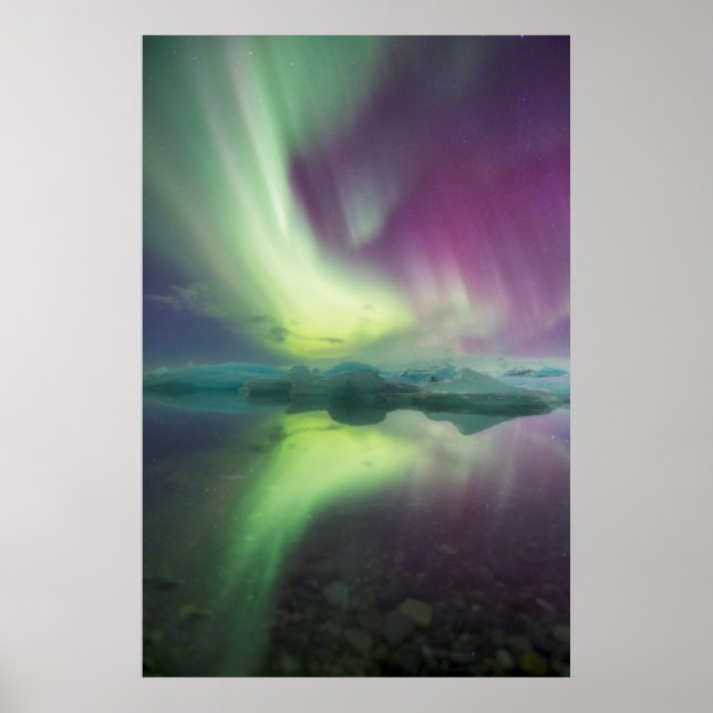 Island, Jokulsarlon. Aurora Ljus reflektera Poster (Framsidan)