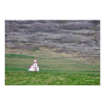Island med vattenfall
