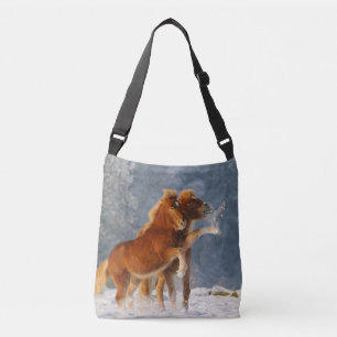Islands Horses Foal Play i Snö Funny Crossbody Axelväska