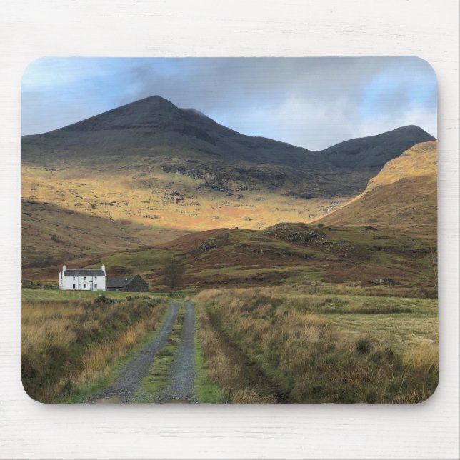 Isolerad bondgård på Isle of Mull Scenia Scotland Musmatta (Framsidan)