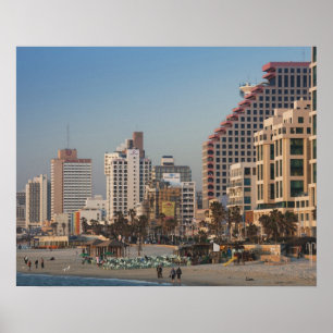 Israel, Tel Aviv, bachfront, hotell, dusk Poster