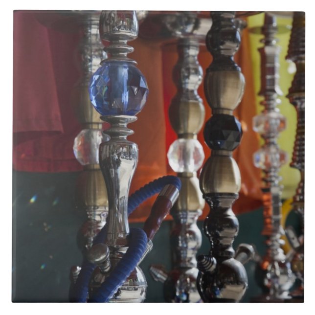 Israel, Tel Aviv, Jaffa, sheesha vatten rör Kakelplatta (Framsidan)