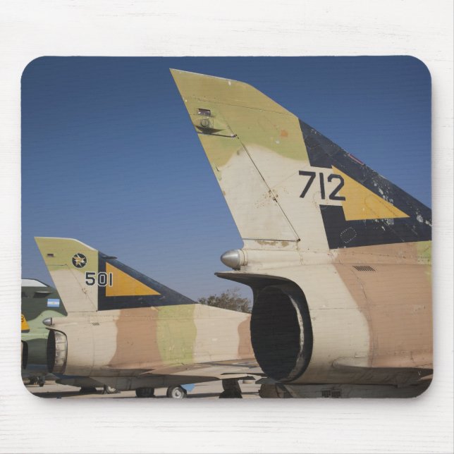 Israeliskbyggd Kfir-jaktplan Musmatta (Framsidan)
