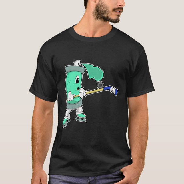 Issprej på ishockey med ishockeyklubba t shirt (Framsida)