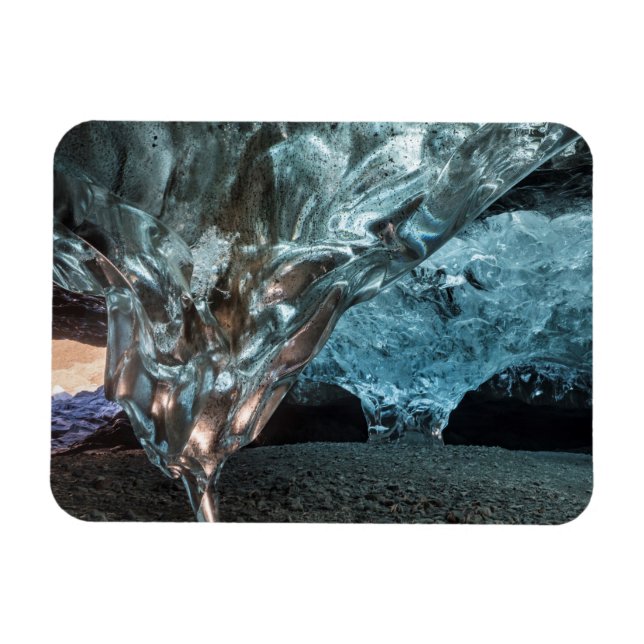 Isstalaktit i en isgrotta magnet (Horisontell)