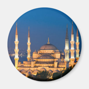 Istanbul - SultanAhmed moské på nattmagneten Magnet