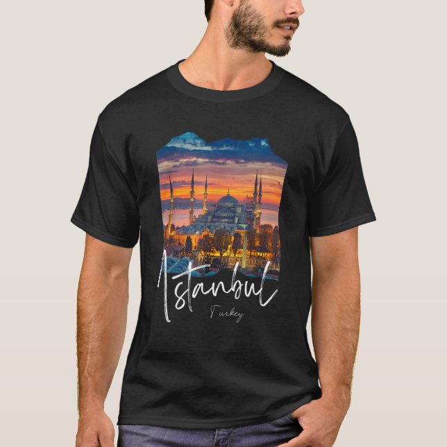 Istanbul Turkey Souvenir T Shirt (Framsida)