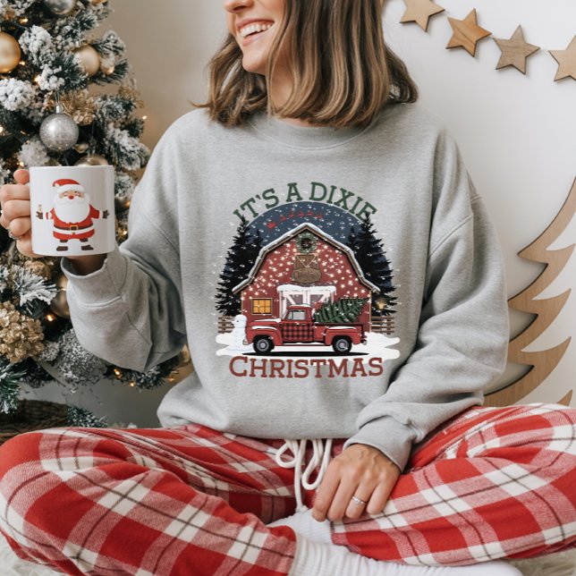 It’s a Dixie Christmas – Cozy Southern Barn design T Shirt (Skapare uppladdad)