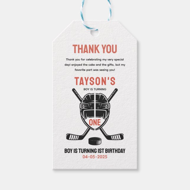 It’s Game Time Hockey 1st Birthday Party Presentetikett (Framsidan)