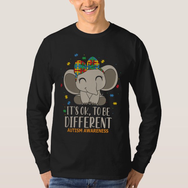 It s Ok to Be Different Autism Awareness Puzzle El T Shirt (Framsida)