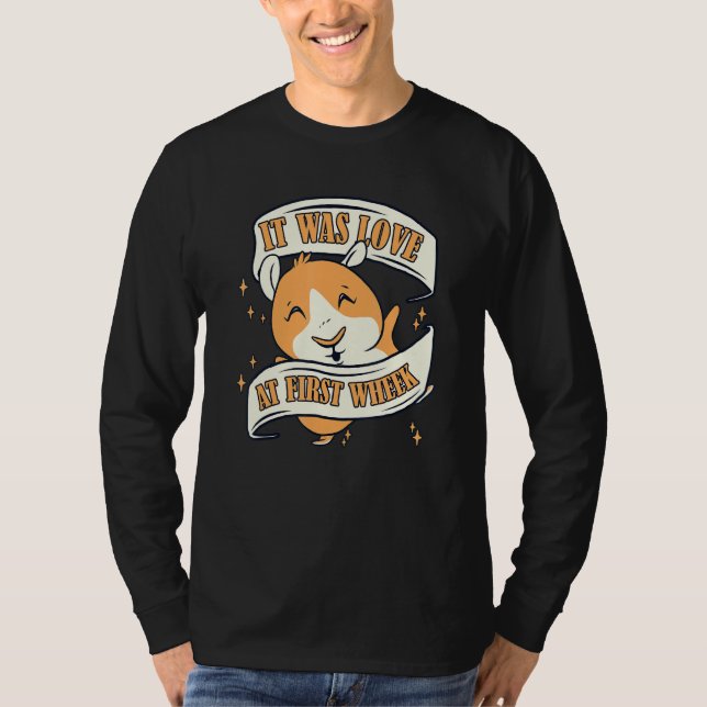 It Was Love At First Wheek Guinea Pig T Shirt (Framsida)