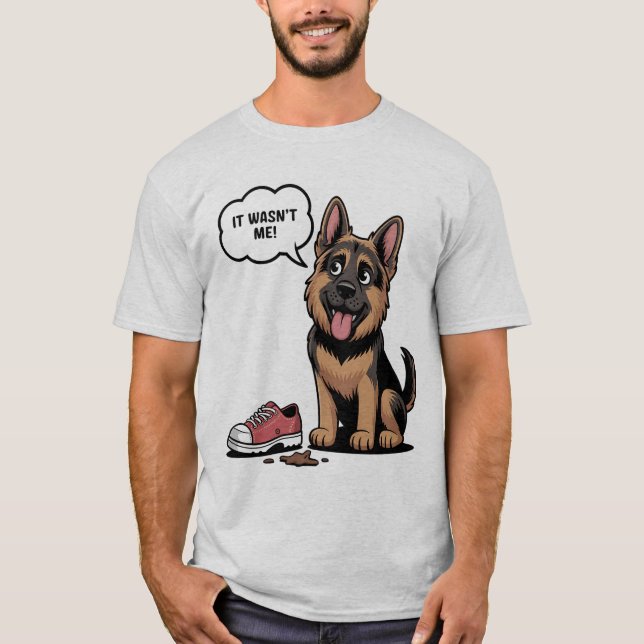 It Wasn't Me Funny German Shepherd Puppy Destroyed T Shirt (Framsida)