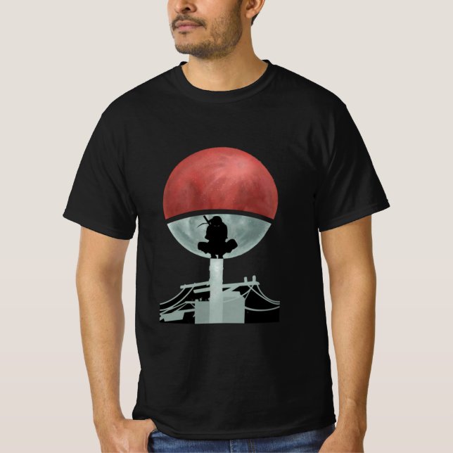 Itachi Uchiwa T Shirt (Framsida)