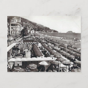 Italien, Alassio, Umbrellas på stranden Vykort