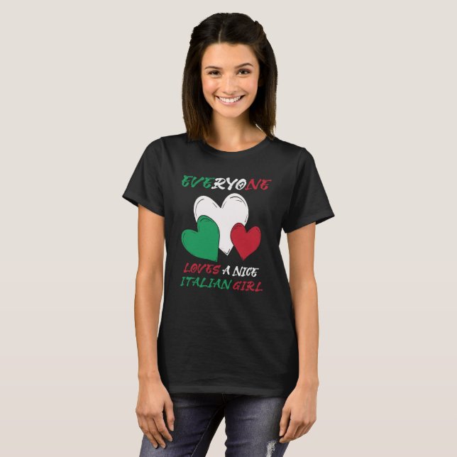 Italien Alla Kärlek en trevlig italiensk flicka T Shirt (Hel framsida)