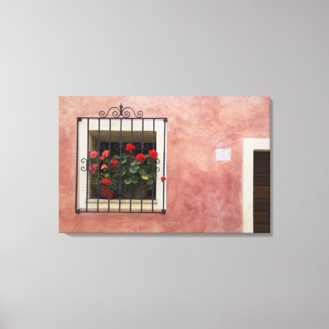 Italien, Asciano, fönsterrutor med färsk Vår Canvastryck (Framsida)