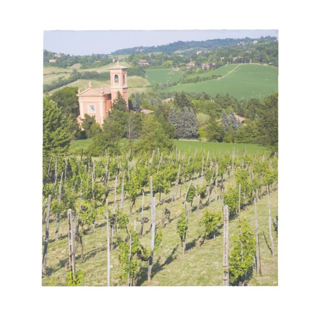 Italien, Bologna, Vy genom Vineyard till Chiesa Anteckningsblock (Framsida)
