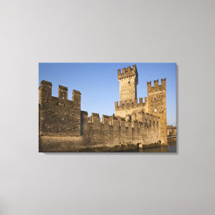 Italien, Brescia-provinsen, Sirmione. Castello Canvastryck