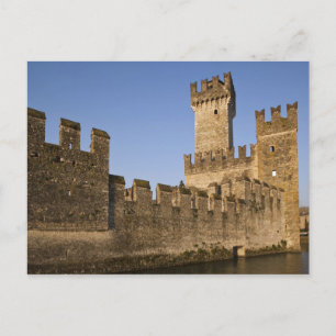Italien, Brescia-provinsen, Sirmione. Slott Vykort