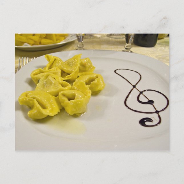 Italien, Cento. En platta av ost tortellini Vykort (Framsida)