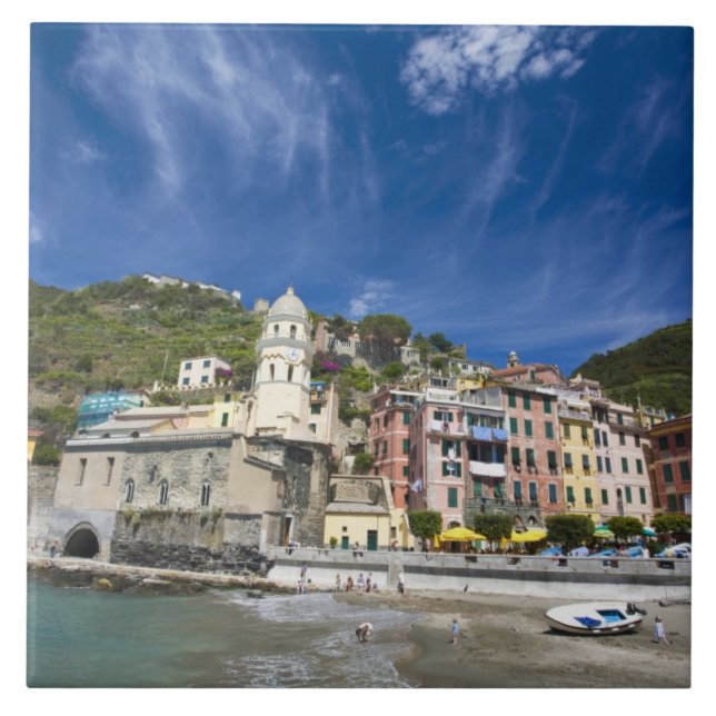 Italien, Cinque Terre, Vernazza, Harbour och Churc Kakelplatta (Framsidan)