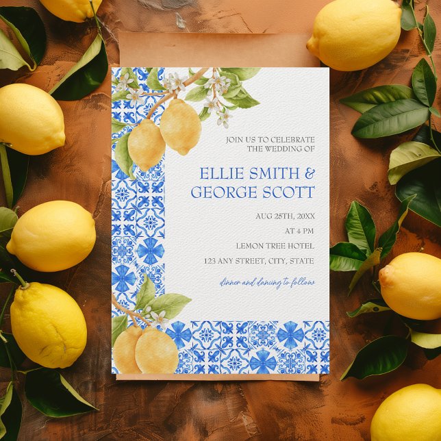 Italien Citrus i Bröllop i medelhavsområdet Inbjudningar (That's Amore Amalfi Italian Coast Destination Wedding Lemons & Blue Mediterranean Tiles Invitation)