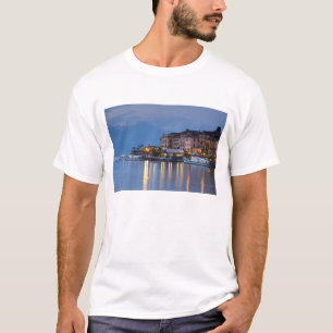 Italien, Como provins, Bellagio. Stadsvy, Tee Shirt