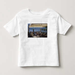 Italien, Como provins, Bellagio. Strandsida café. T Shirt