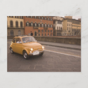 Italien, Florens. Fiat 800 Rally passerar Arno Vykort