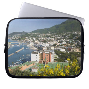 ITALIEN, Kampanien, (Neapelbukten), ISCHIA, LACCO Laptop Sleeve