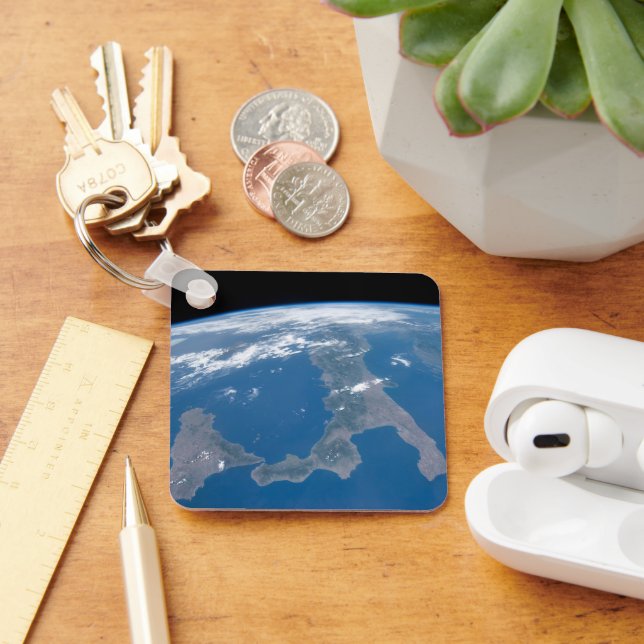 Italien och dess ö Sicilien. Nyckelring (Skrivbord)