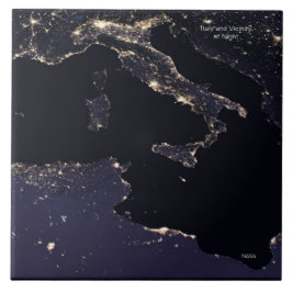 Italien på natten, NASA-bild Kakelplatta