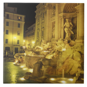 Italien, Rom. Trevi-fontänen på natten. Kakelplatta