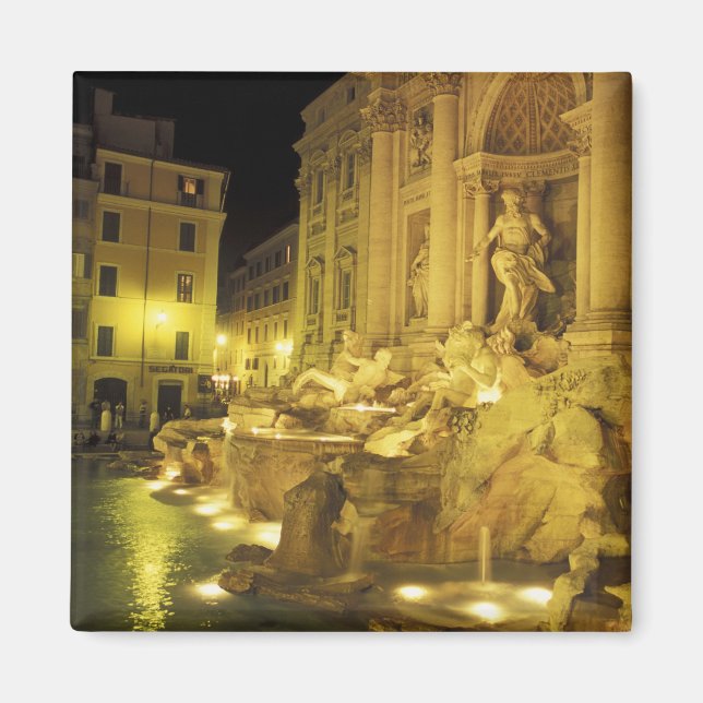 Italien, Rom. Trevi-fontänen på natten. Magnet (Framsidan)