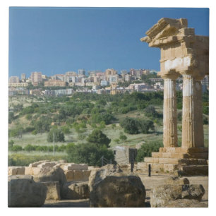 Italien, Sicilien, Agrigento, La Valle dei Templi, Kakelplatta