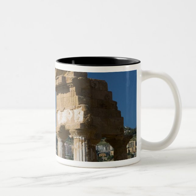Italien, Sicilien, Agrigento, La Valle dei Templi, Två-Tonad Mugg (Höger)