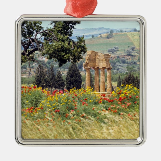 Italien, Sicilien, Agrigento. Ruinerna efter Julgransprydnad Metall (Framsidan)