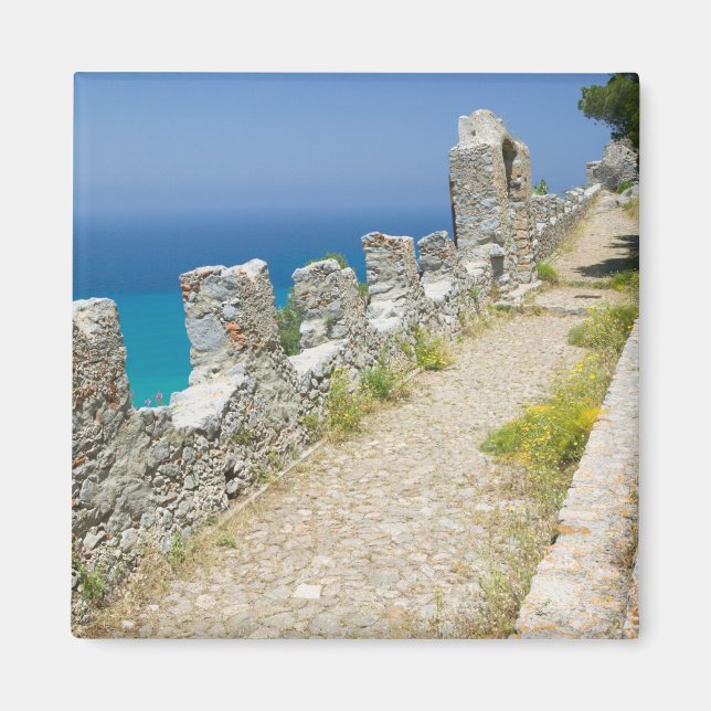 Italien, Sicilien, Cefalu, Cliffside Walkway, La Magnet (Framsidan)