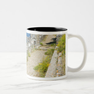Italien, Sicilien, Cefalu, klippig strandpromenad, Två-Tonad Mugg