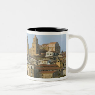 Italien, Sicilien, Cefalu, Utsikt med Duomo från 2 Två-Tonad Mugg