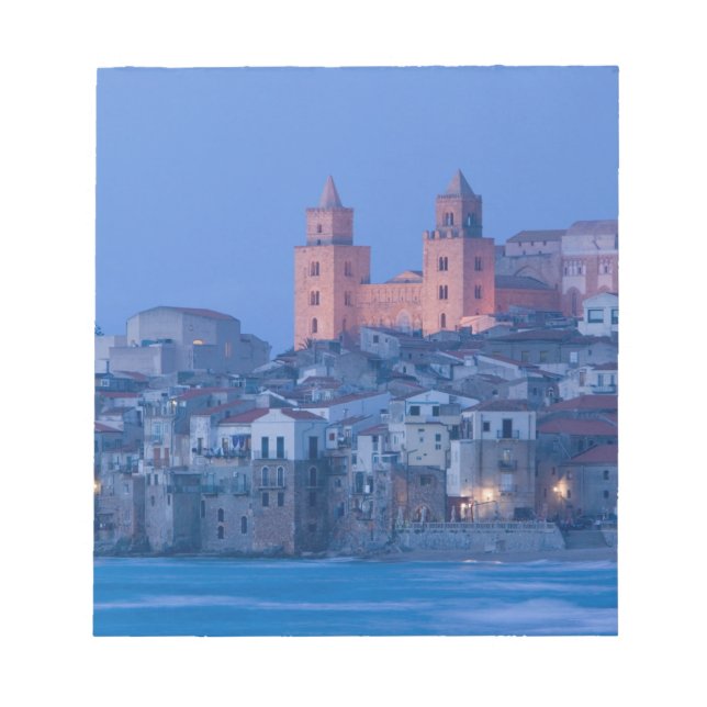 Italien, Sicilien, Cefalu, visa med Duomo från Anteckningsblock (Framsida)