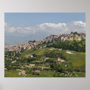 Italien, Sicilien, Enna, Calascibetta, morgonvy Poster