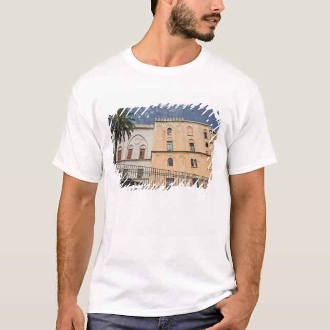 Italien, Sicilien, Palermo, Palazzo dei Normanni T-shirt (Framsida)