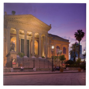 Italien, Sicilien, Palermo, Teatro Massimo Opera Kakelplatta