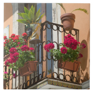 ITALIEN, Sicilien, TAORMINA: Corso Umberto 1, Kakelplatta