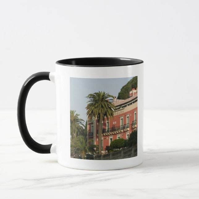 ITALIEN, Sicilien, TAORMINA: Hotell Schuler Mugg (Vänster)