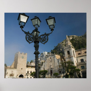 ITALIEN, Sicilien, TAORMINA: Piazza Aprile, San Poster