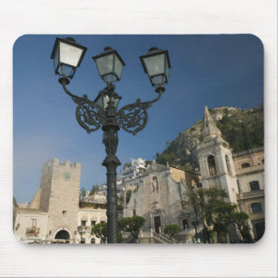 ITALIEN, Sicilien, TAORMINA: Piazza iX Aprile, San Musmatta